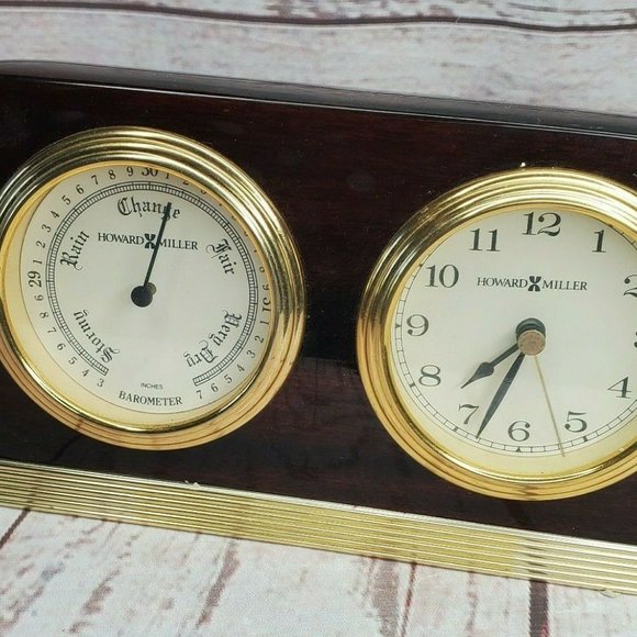 Howard Miller Dark Brown Barometer And Clock Model # 645-225 Serial # 198886 - Picture 2 of 10